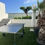 Luxury Taboo & In For 8 People With Heated Pool & Wellness Area ميدولين