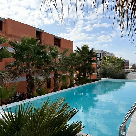 Villa Luxury Taboo & In For 8 People With Heated Pool & Wellness Area *