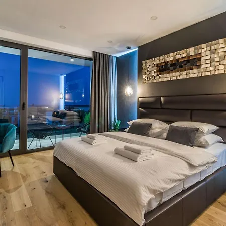 Luxury Taboo & In For 8 People With Heated Pool- Wellness & Sea View Villa *