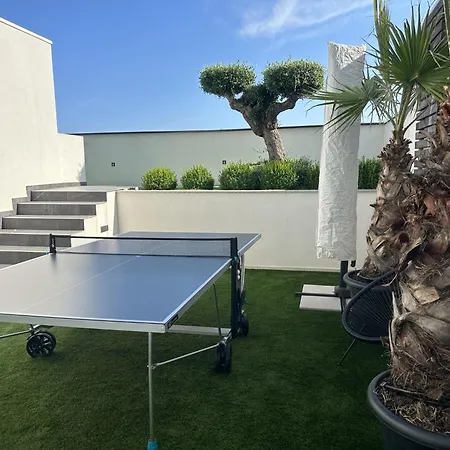 Luxury Taboo & In For 8 People With Heated Pool- Wellness & Sea View Medulin