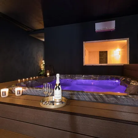 Luxury Taboo & In For 8 People With Heated Pool- Wellness & Sea View Villa