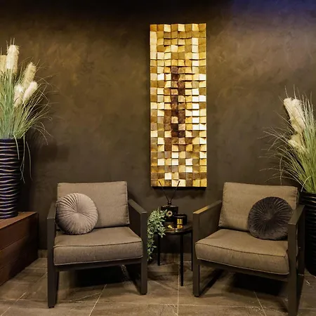 Luxury Taboo & In For 8 People With Heated Pool & Wellness Area