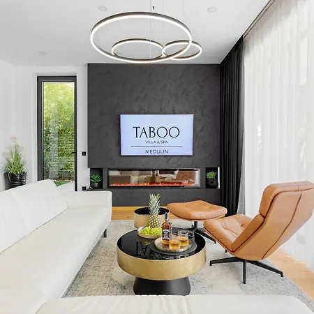 빌라 Luxury Taboo & In For 8 People With Heated Pool & Wellness Area