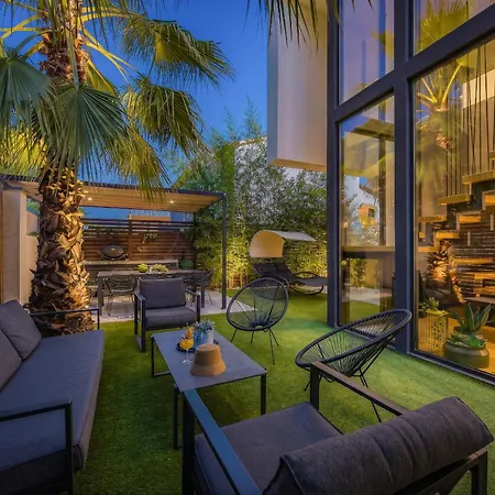 Luxury Taboo & In For 8 People With Heated Pool & Wellness Area Villa Medulin