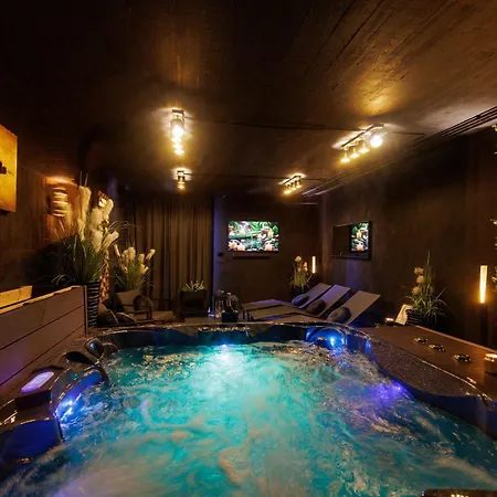 Luxury Taboo & In For 8 People With Heated Pool & Wellness Area Villa Medulin