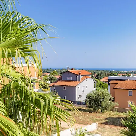 Luxury Taboo & In For 8 People With Heated Pool & Wellness Area Villa *