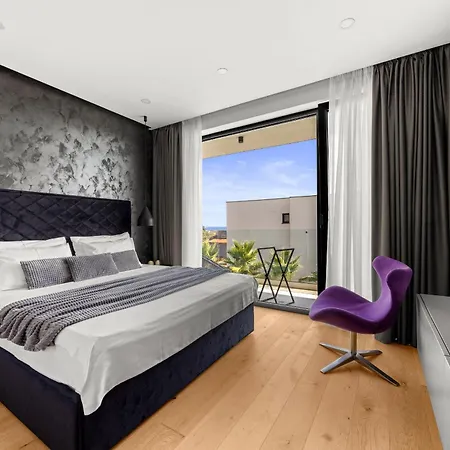 Luxury Taboo & In For 8 People With Heated Pool & Wellness Area Villa *